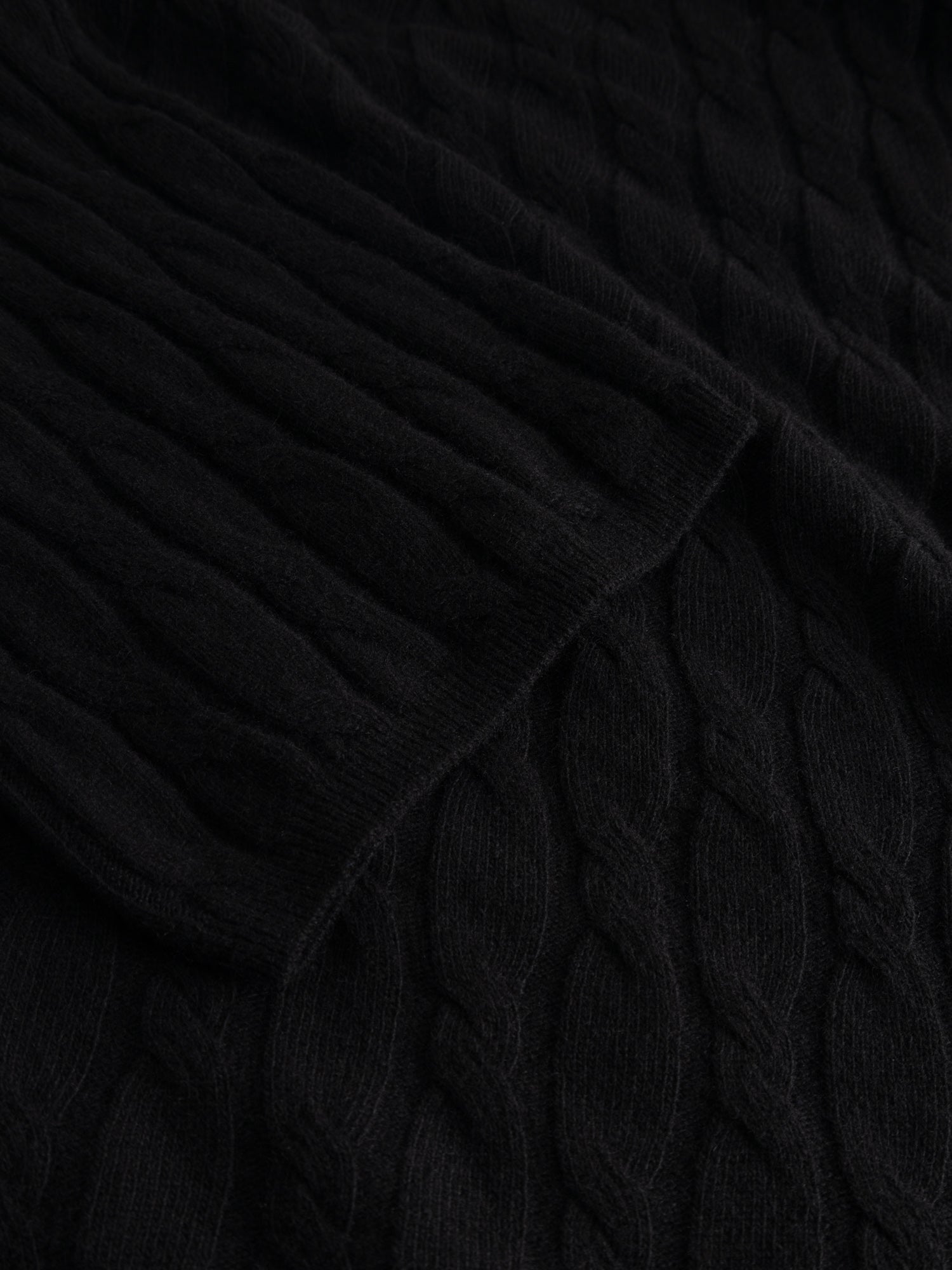 Strickpullover MILA black
