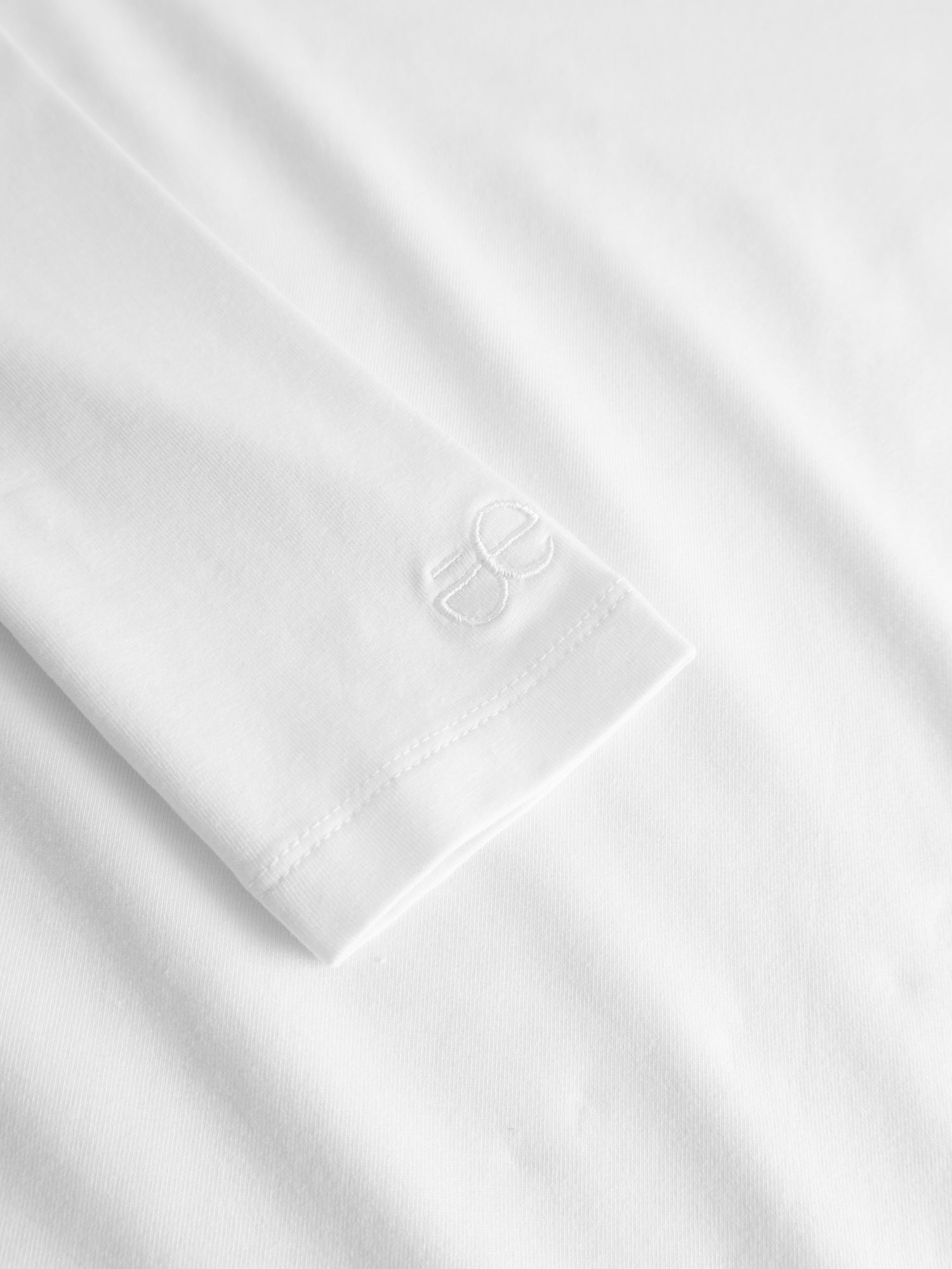 Longsleeve ISA white