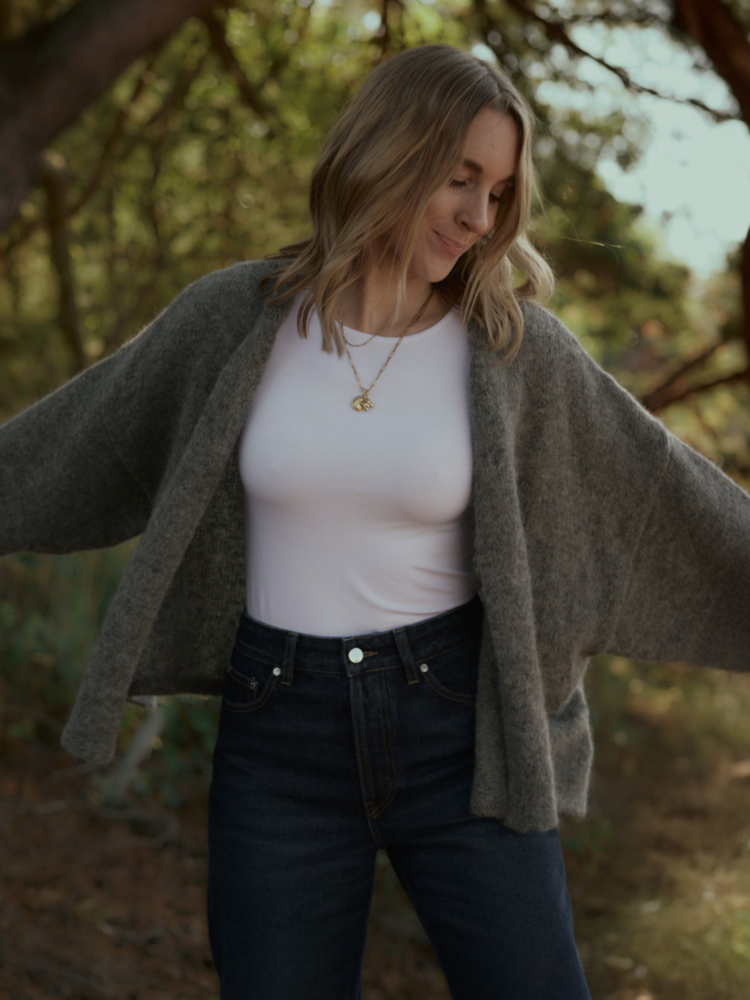 Jeans MARION mit Strickjacke FRIDA