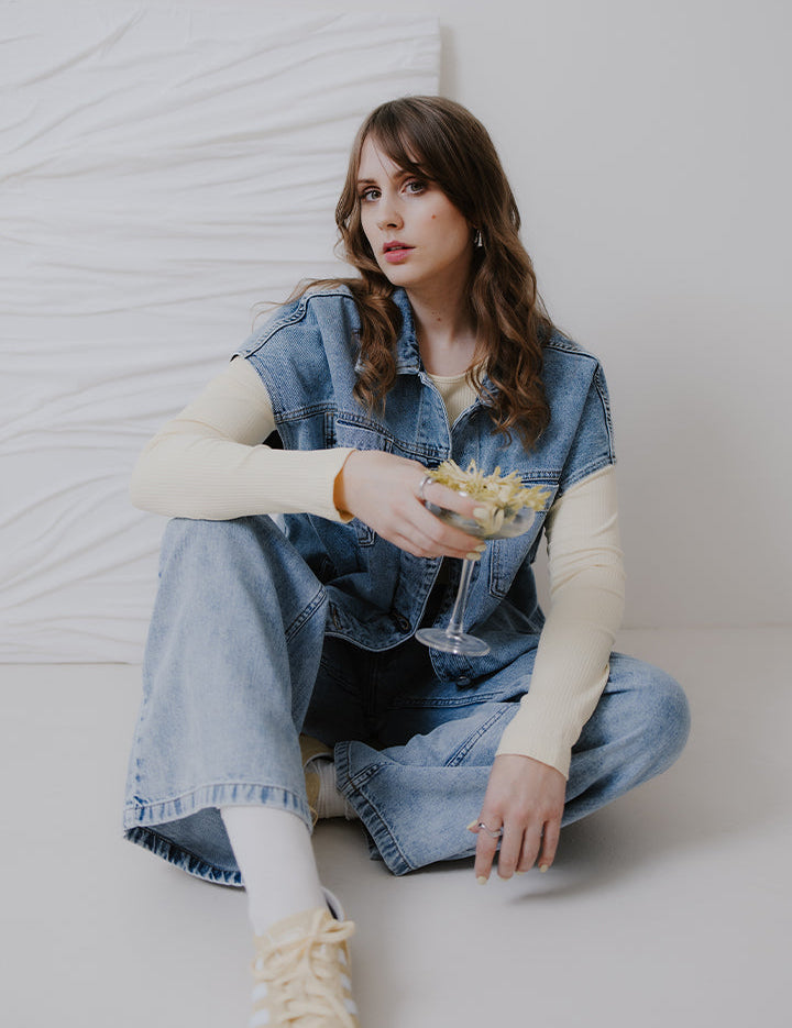 Was ist eine Capsule Wardrobe für den Frühling?