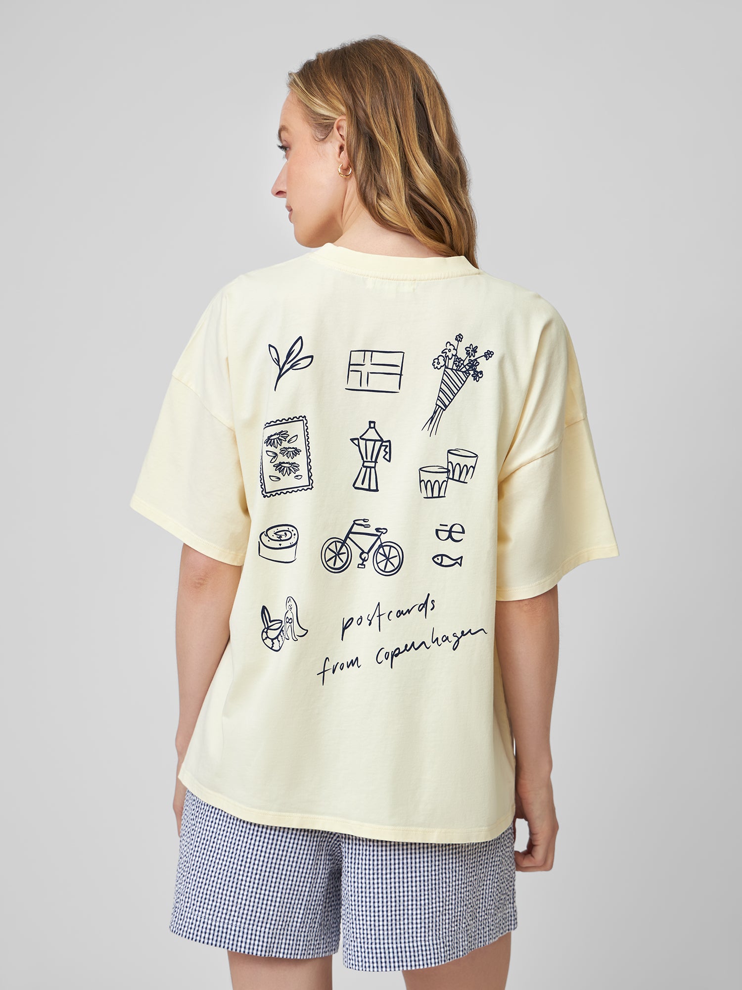 T-Shirt PHILIPPA classic butter yellow print