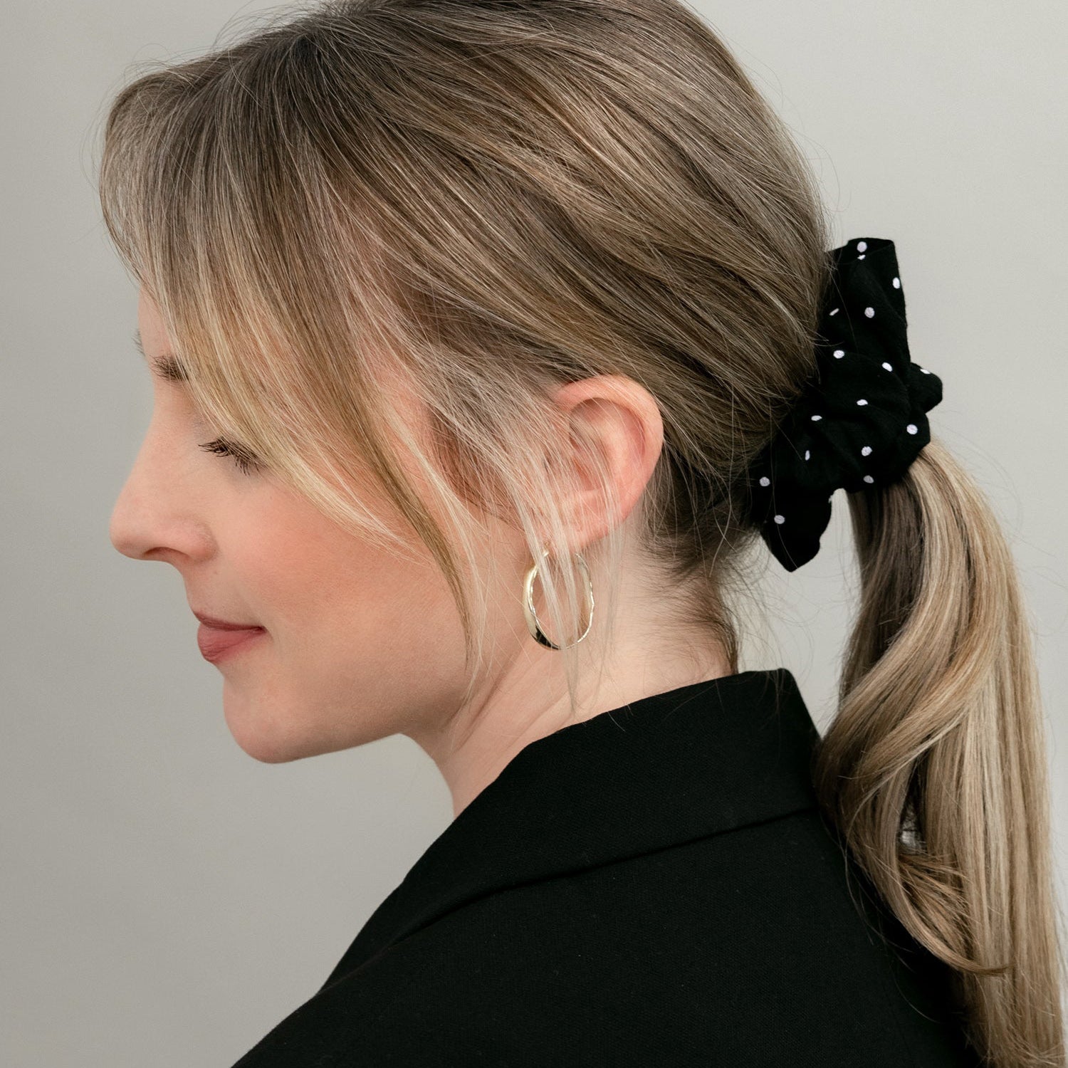 Scrunchie EVA black/white dots