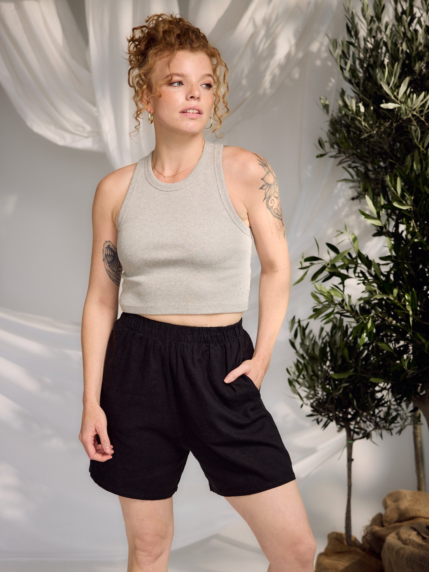 Leinen-Short MICHI black
