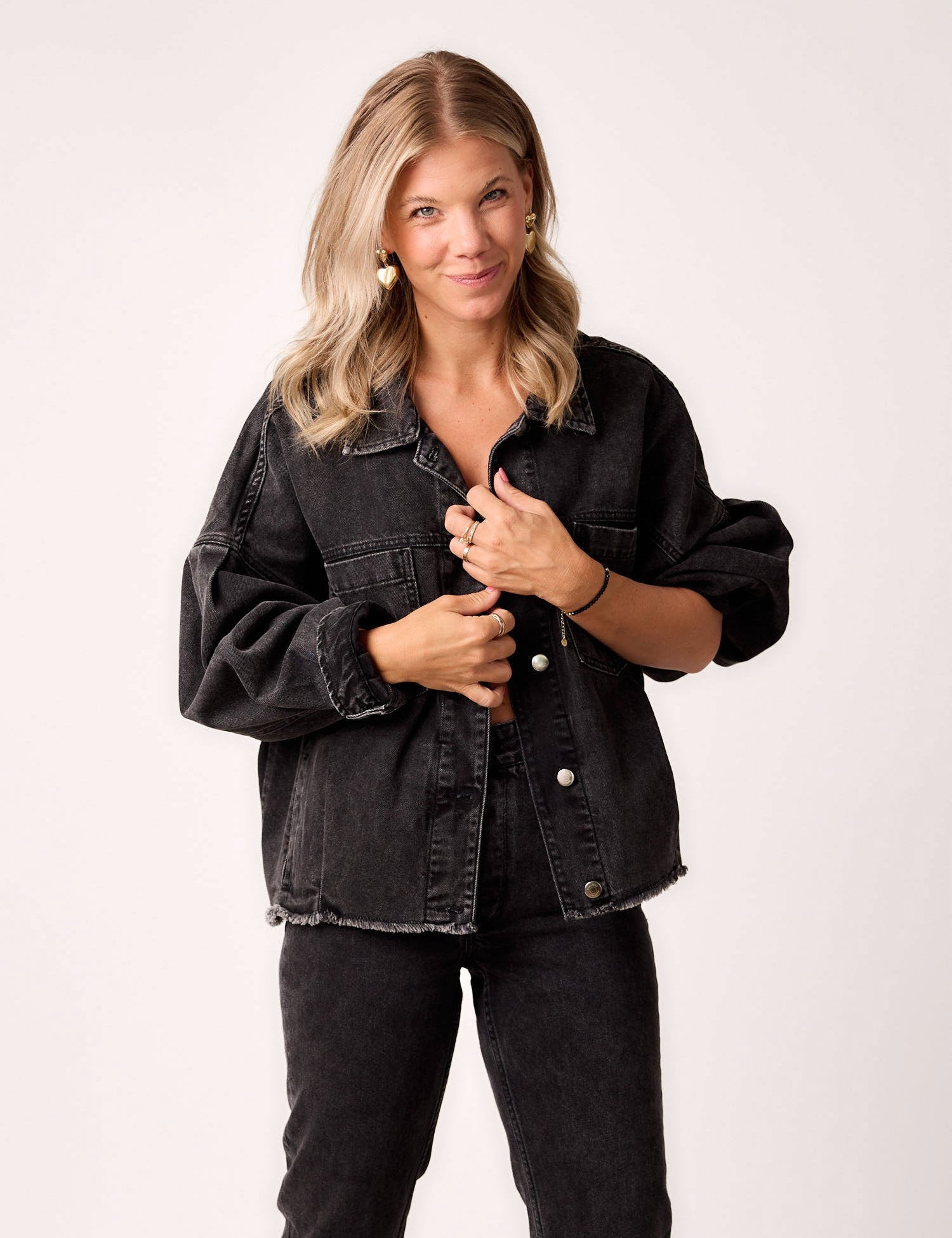 Jeansjacke_Johanna_Black7.jpg