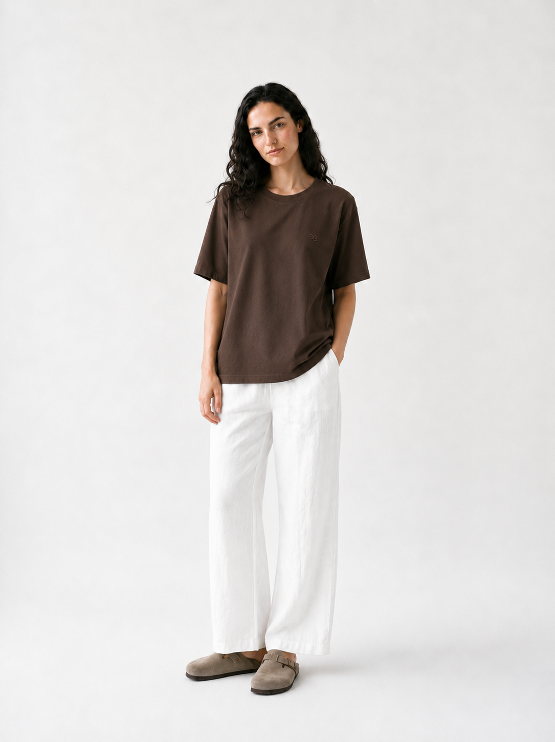 PHILIPPA_brown_Wear1.png