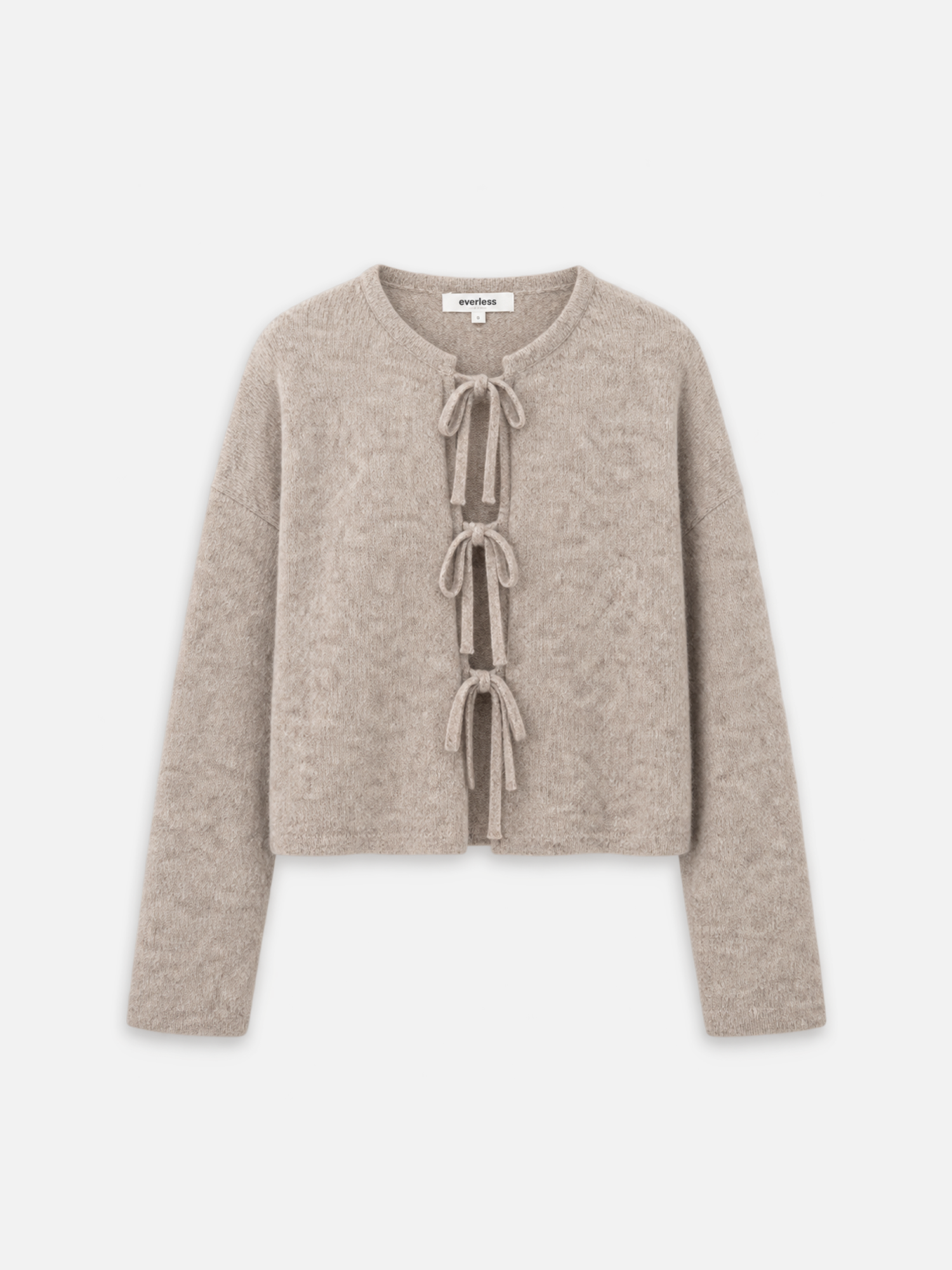 Strickjacke ANNELIESE in der Farbe sandy beige