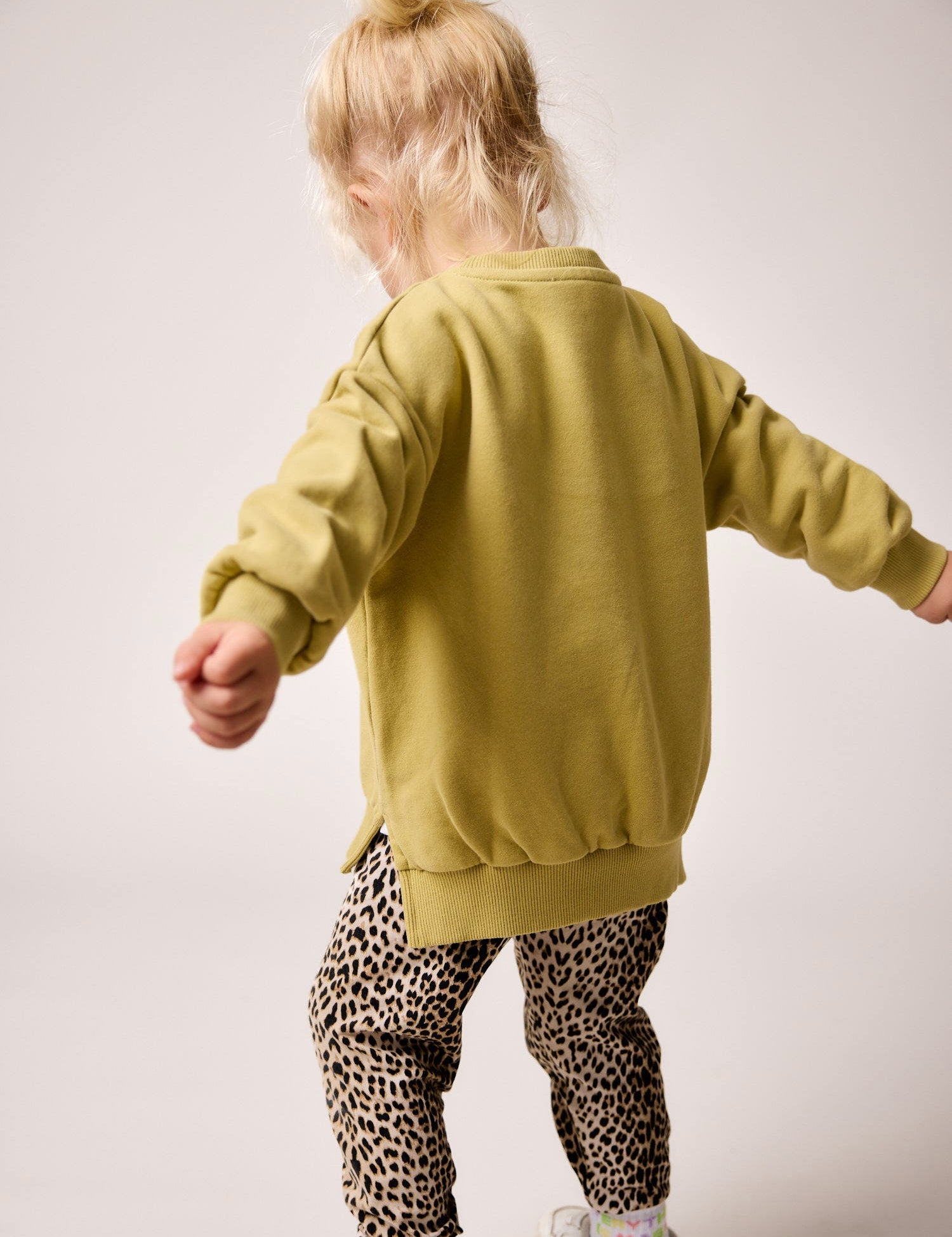 Sweater_Laura_MiniMe1.jpg
