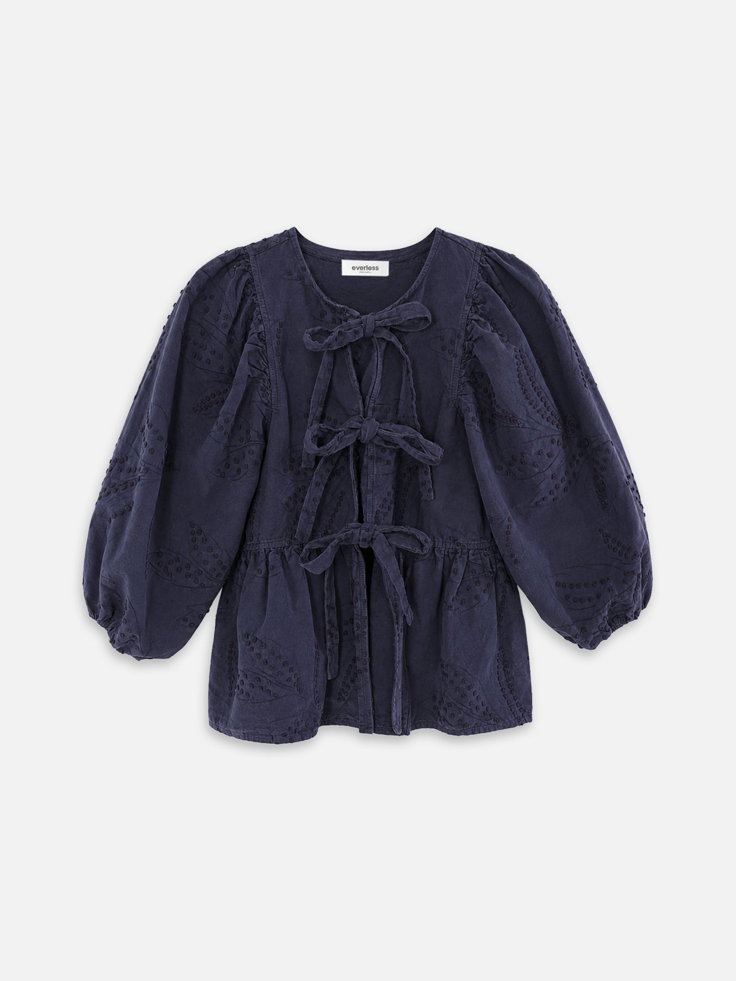 Bluse FENJA mit Stickmuster in der Farbe summernight blue