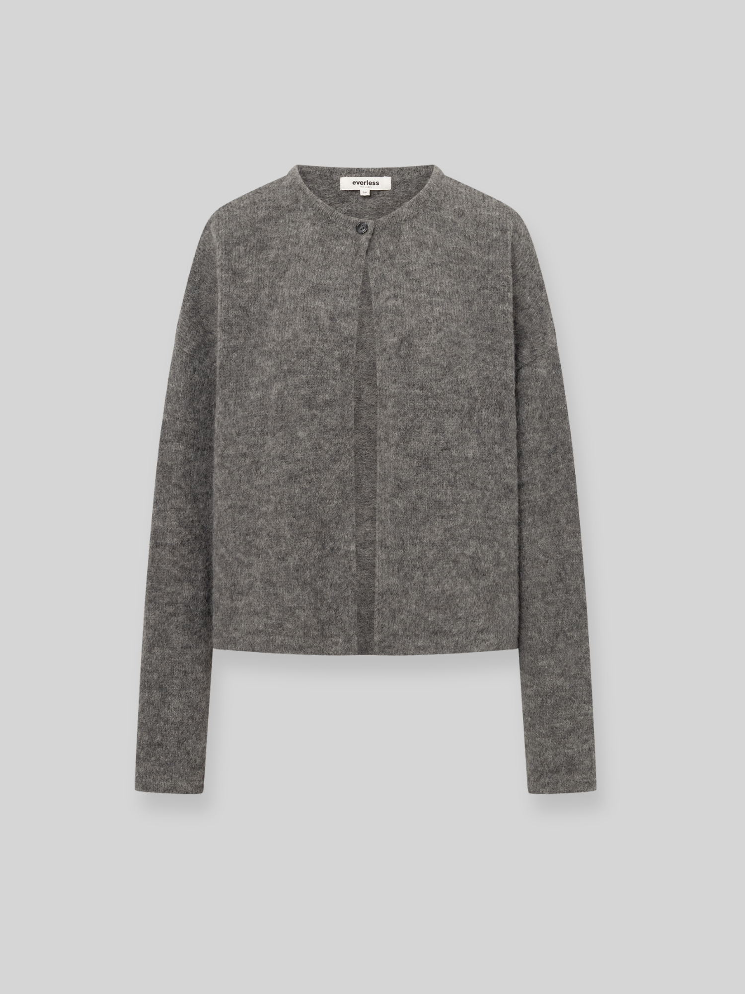 cardigan_frida_anthrazit_001.png