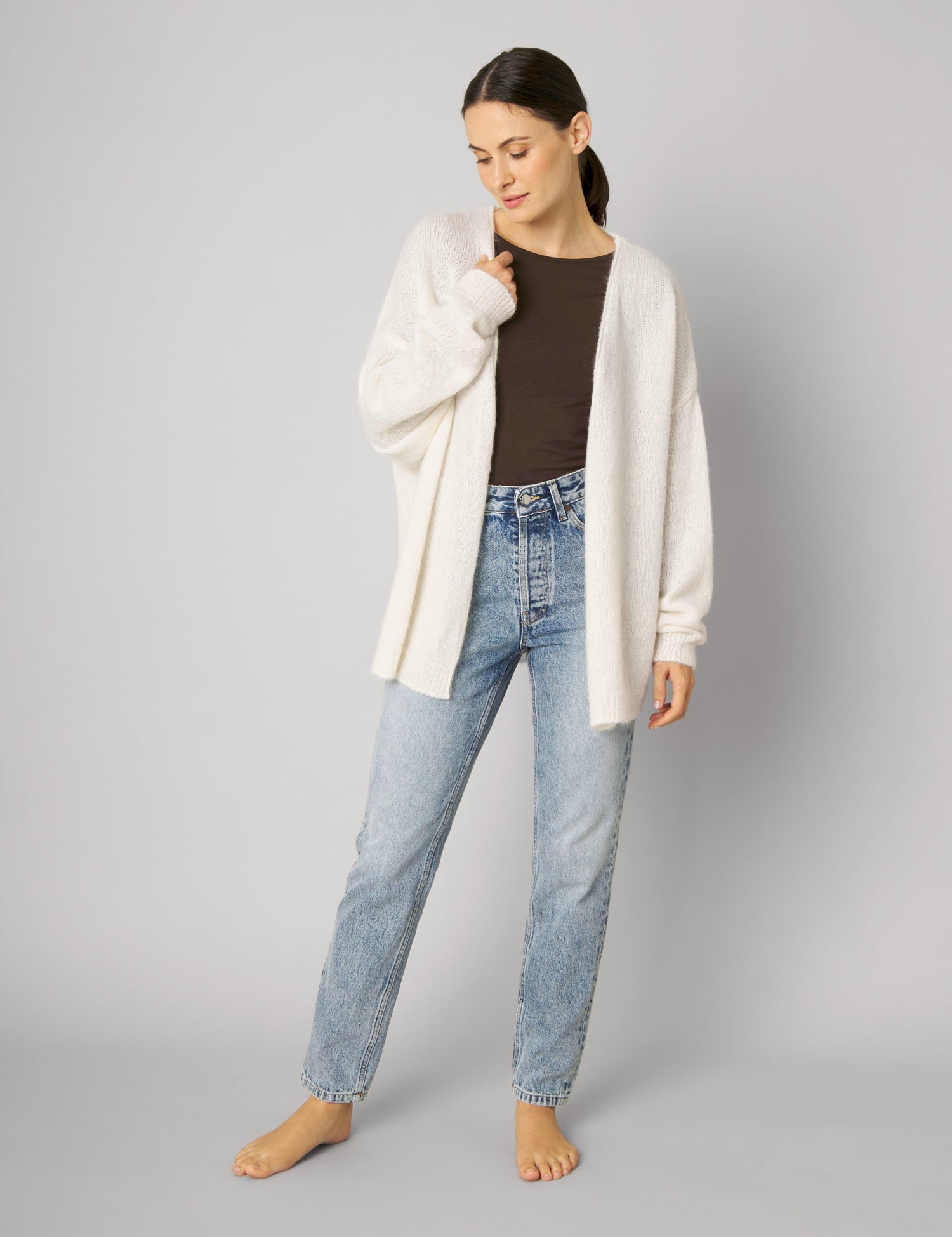 cardigan_jessy_white_M016.jpg