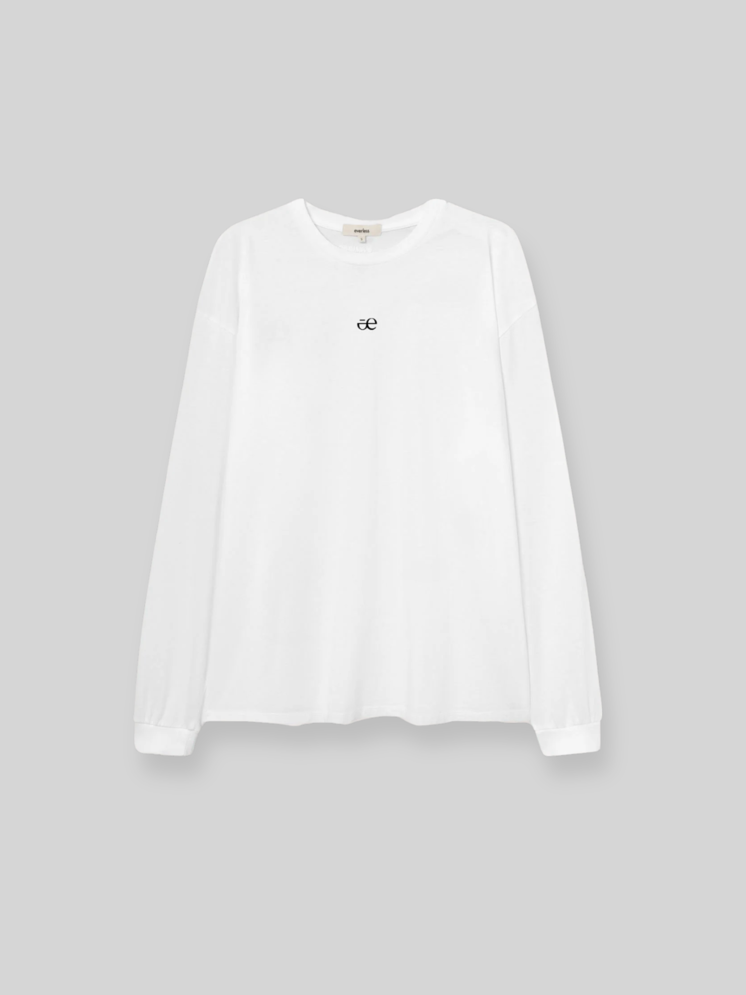 everless-shirt-carlotta_white-black_01..png