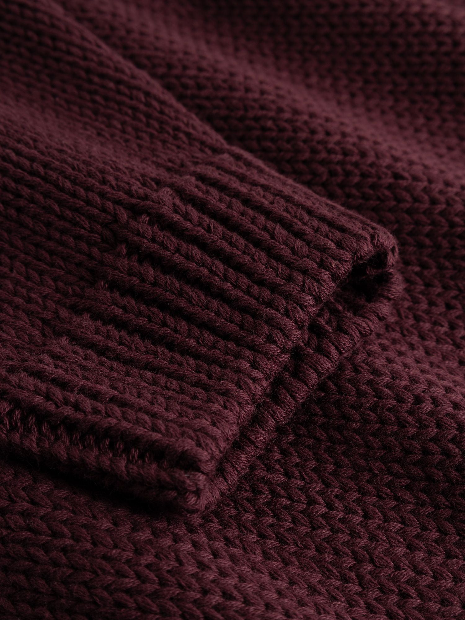 knit_sweater_ivy_burgundy_02.jpg