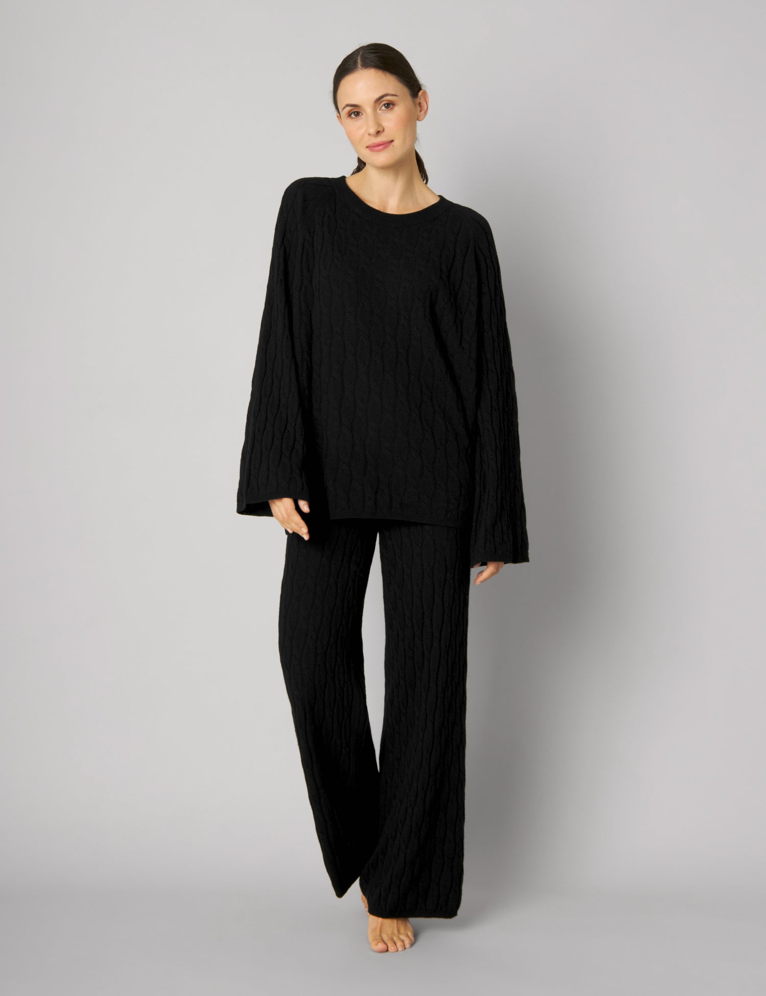 knit_sweater_mila_black_M059.jpg