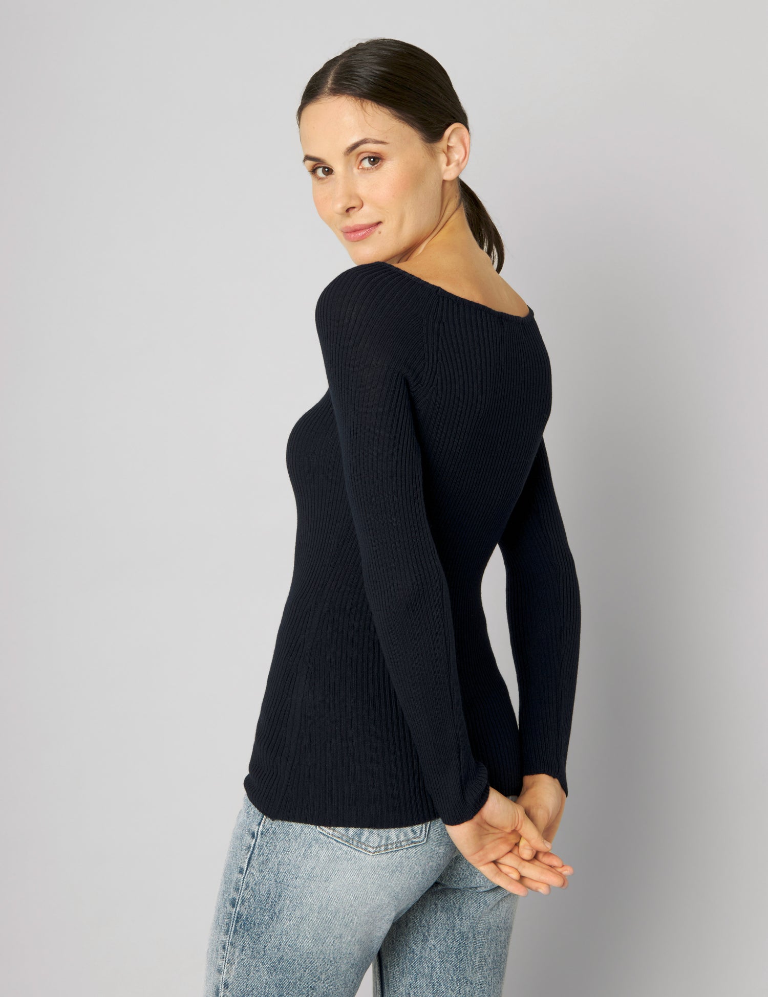 longsleeve_eleni_midnight_blue_M081.jpg