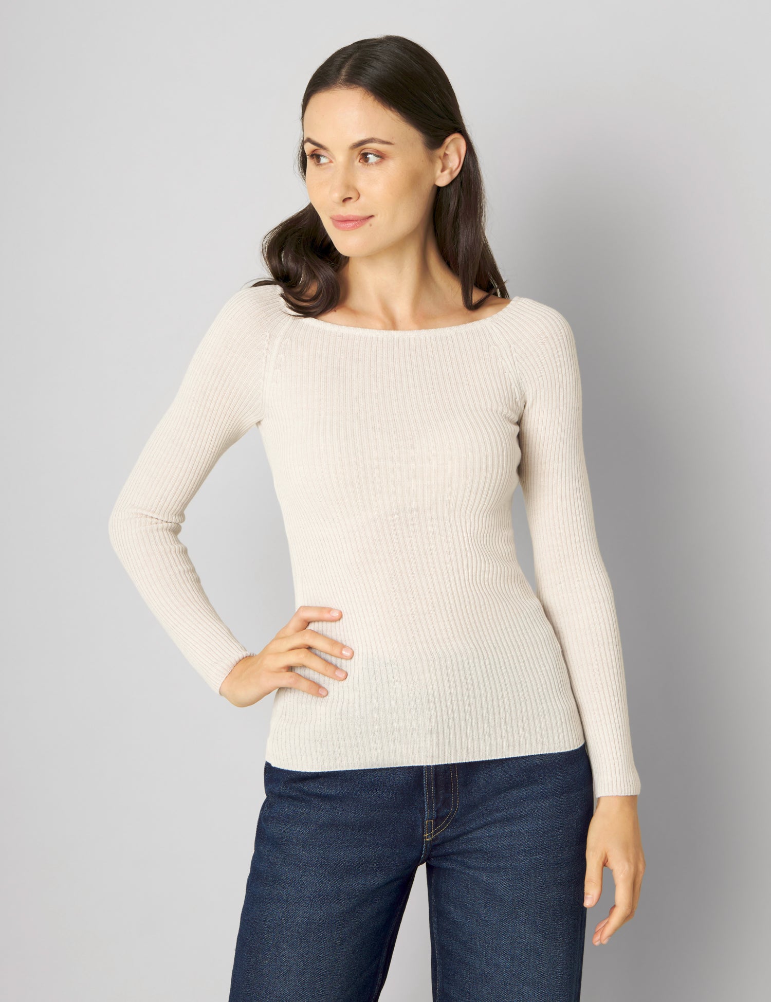 longsleeve_eleni_oatmilk_M020.jpg
