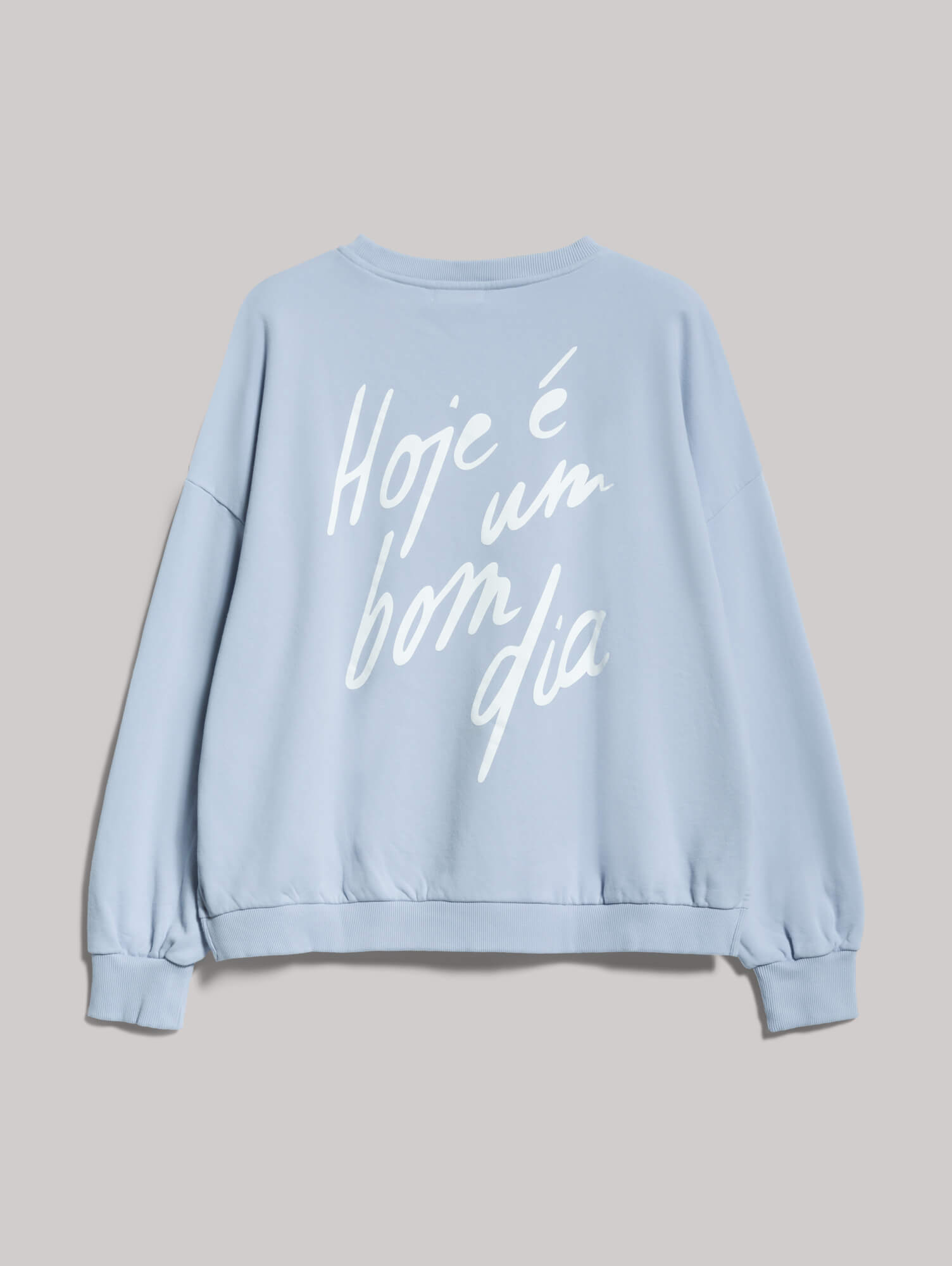 sweater_laura_sky_blue_002.jpg